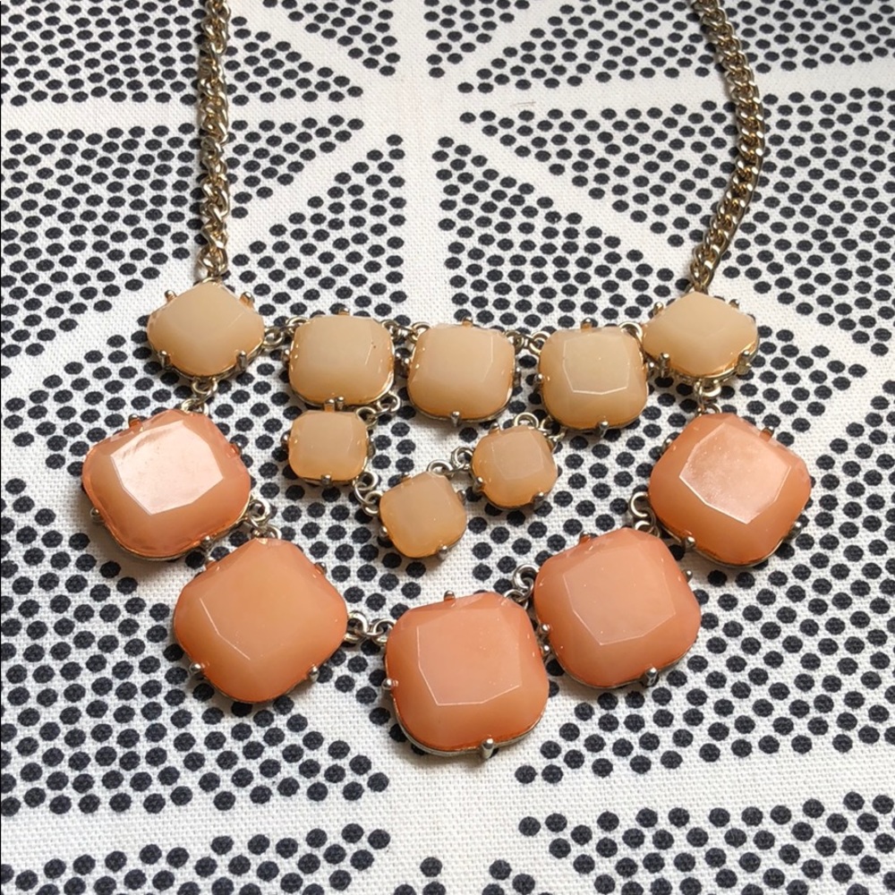 Light orange and tan stones necklace